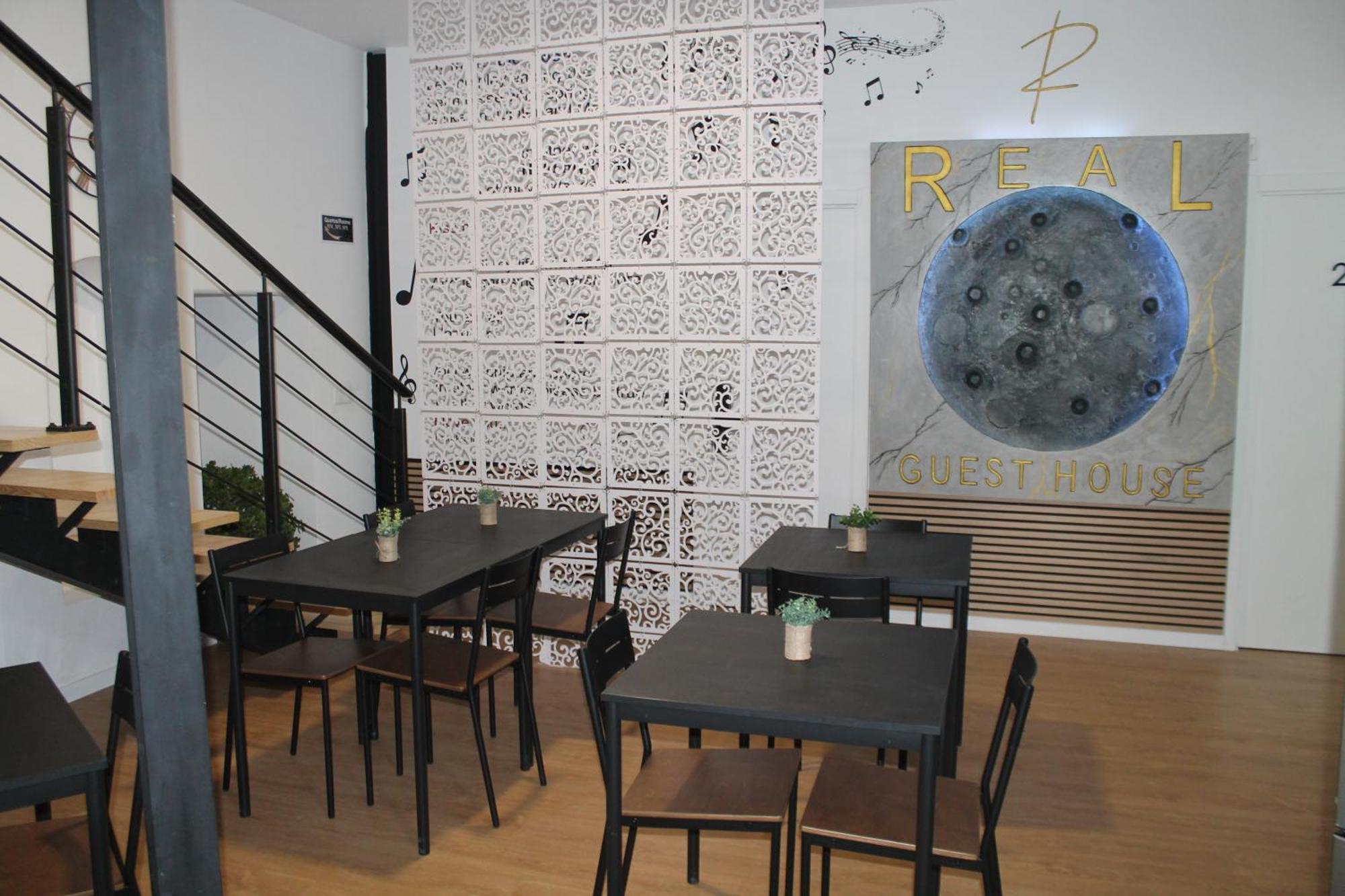 Real Guest House Costa da Caparica Bagian luar foto